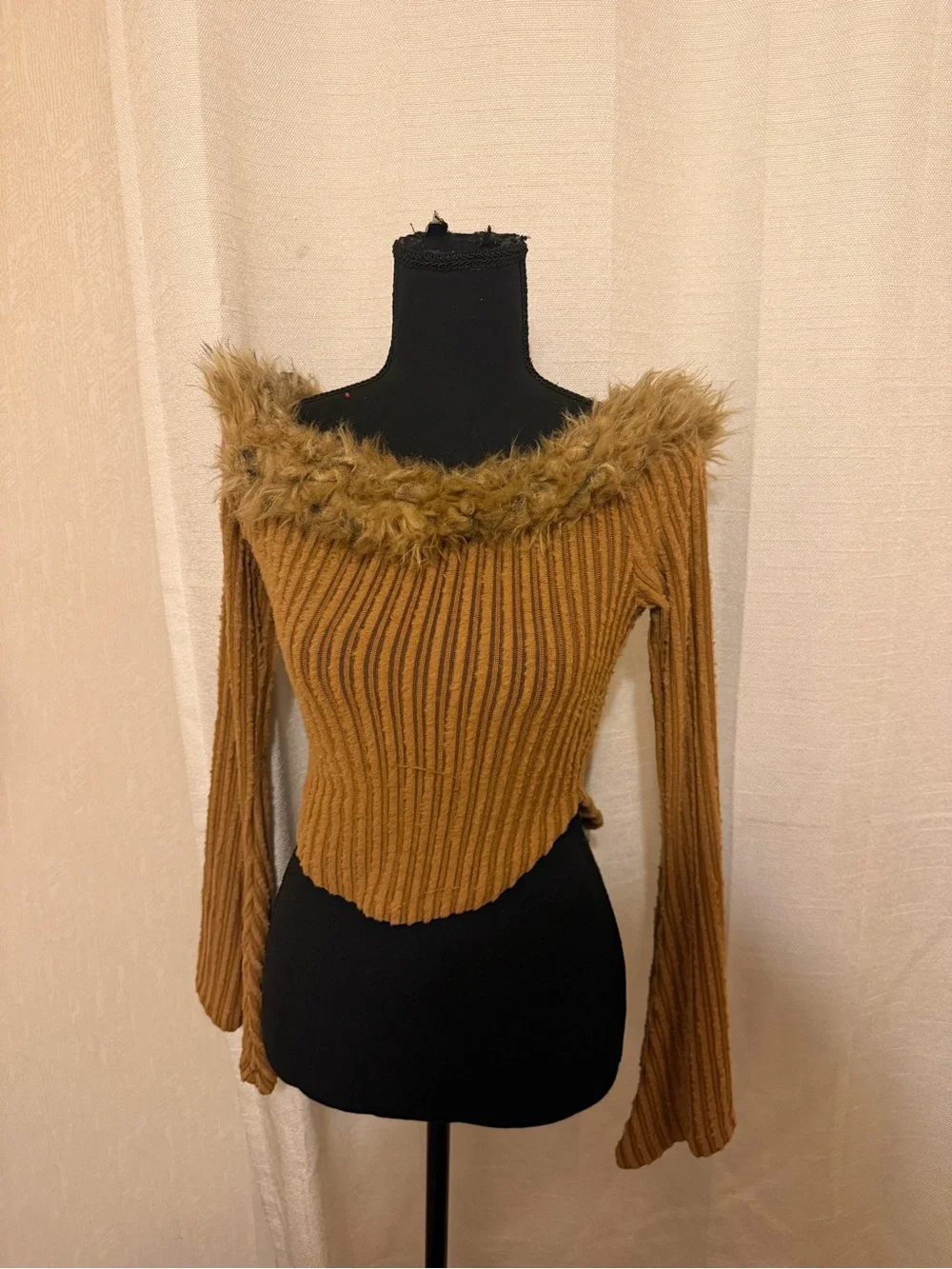 SHEIN Camel Ribbed Off-Shoulder Sweater with Faux Fur Trim